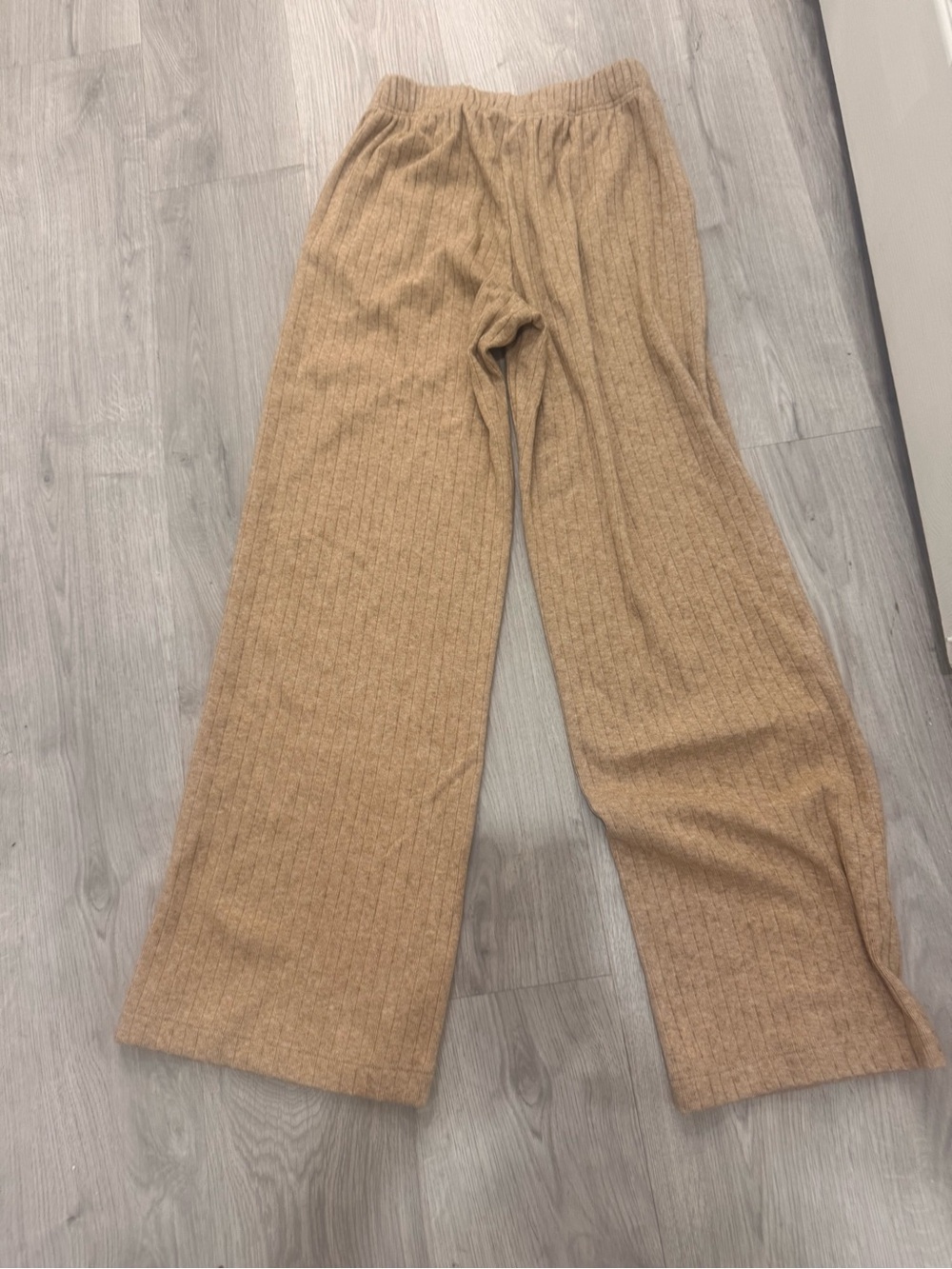 White Fox Cozy Ribbed Knit Wide-Leg Pants - Tan Small